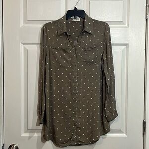 Sababa Women’s button down blouse - Brown with white stars - Size Medium 19” PTP